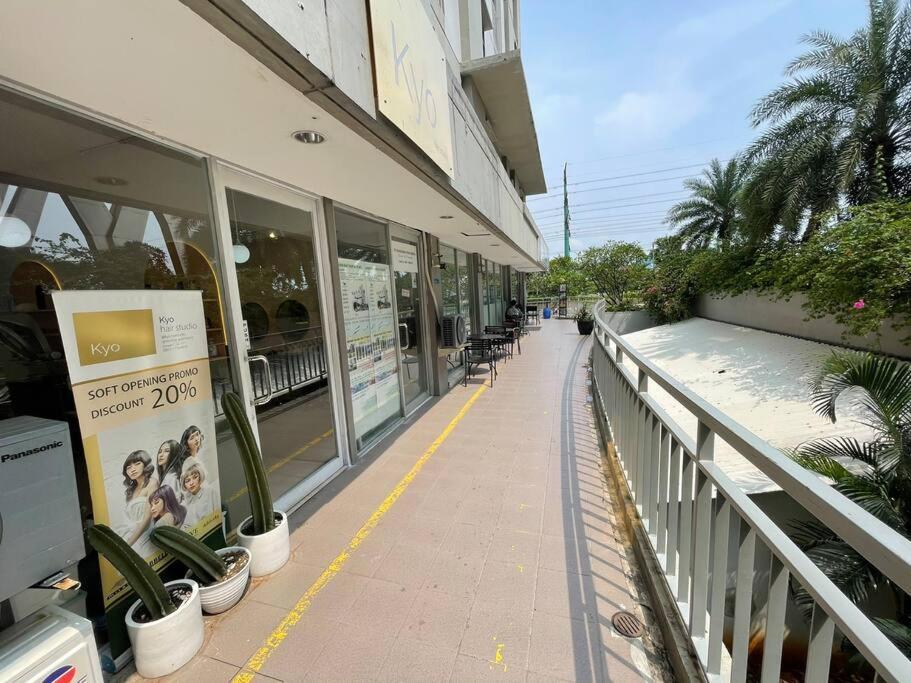Minimalist & Comfy Studio @Baywalk Mall Pluit Джакарта Экстерьер фото
